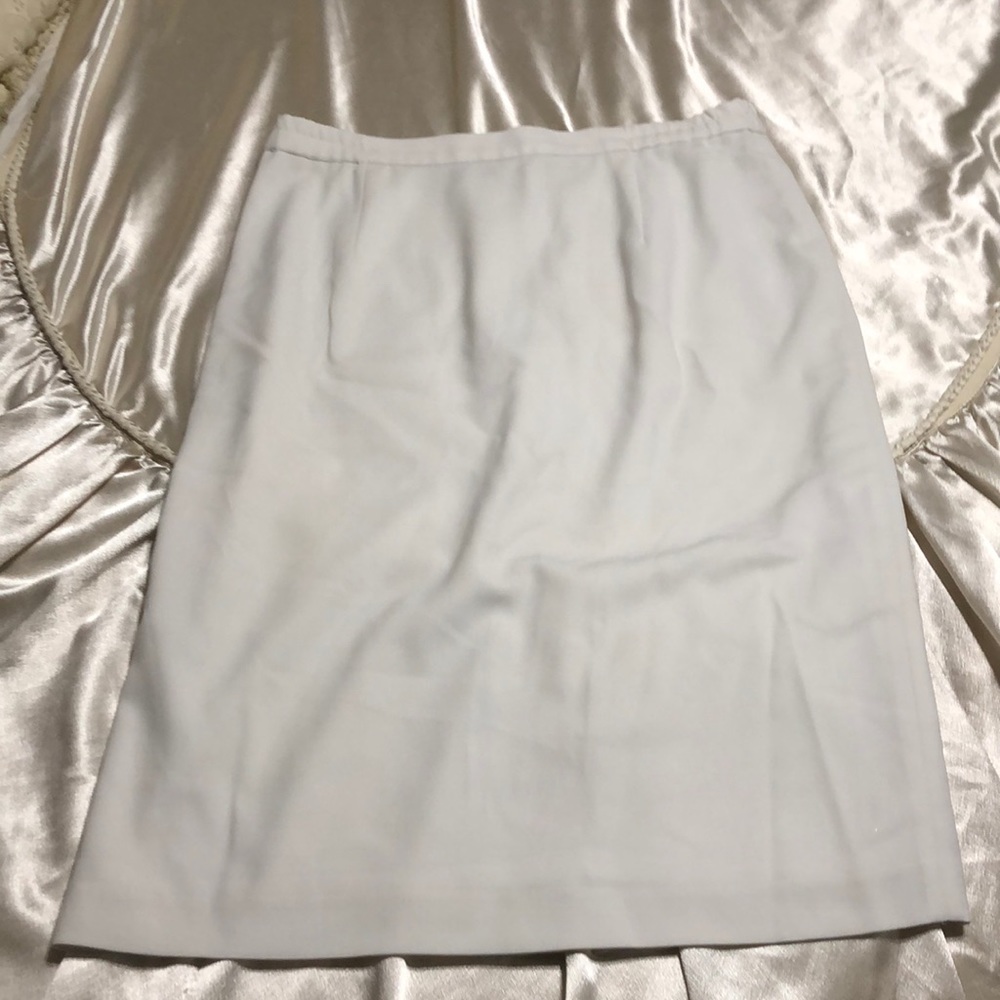 White Ladies Skirt Size 12